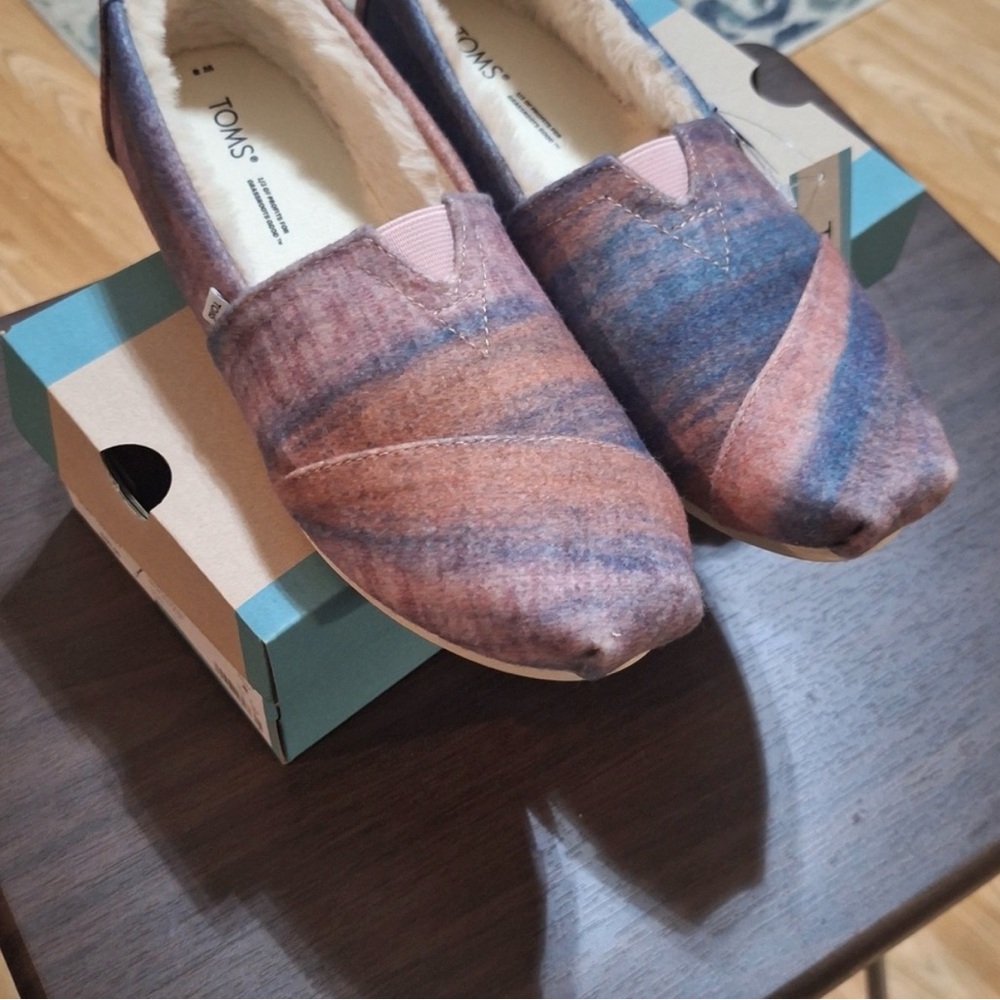🩵 Tom’s Alpargata Cloudy Pink Ombre Fur Lined Slip-On Shoes - Blue & Pink 🩷 - Picture 5 of 8
